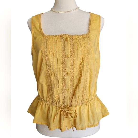 Old Navy Tops - Old Navy NWT Yellow Sleeveless Blouse S